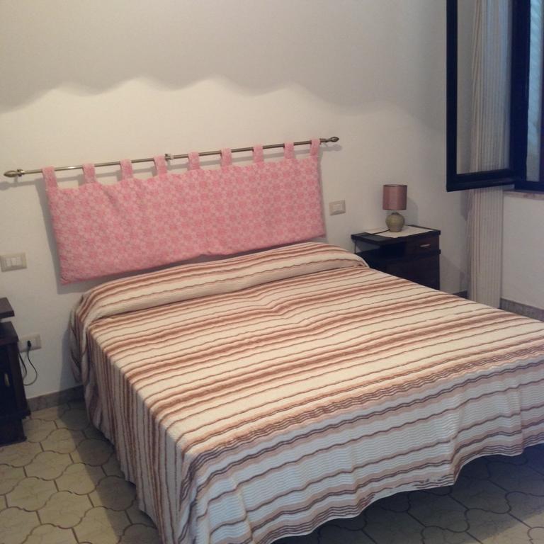 Appartamenti Stella Di Mare Pula Habitación foto